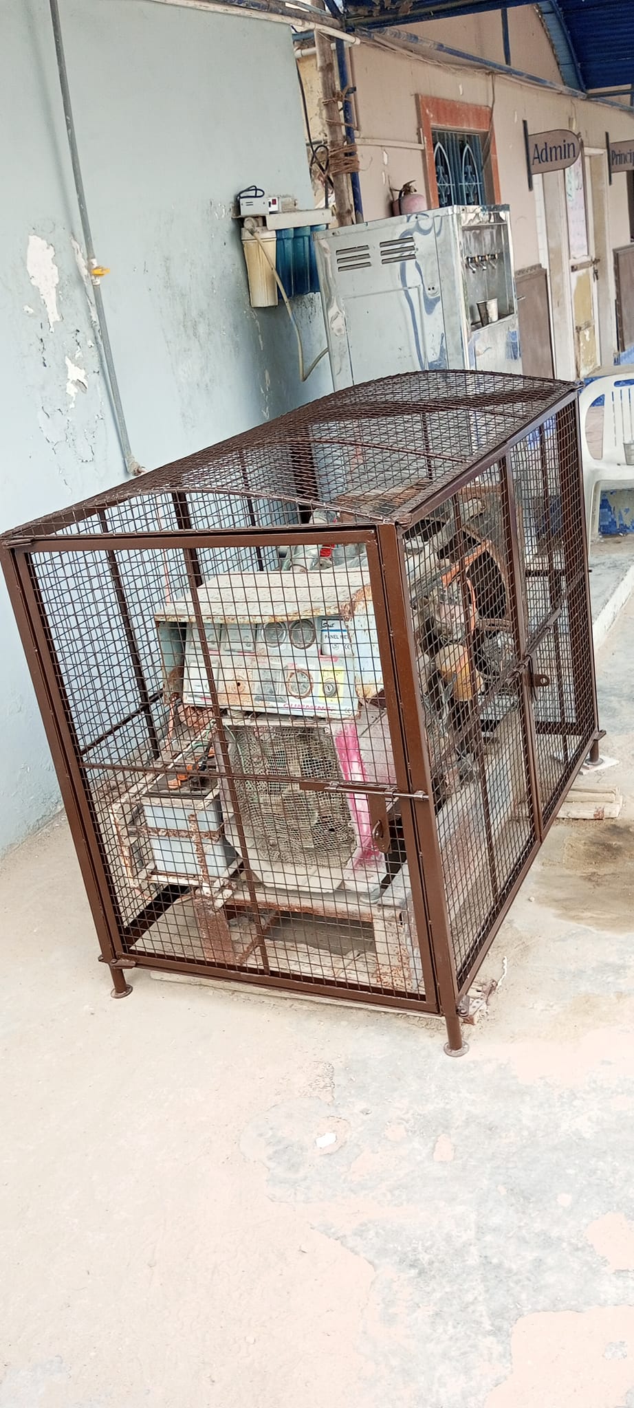 Custom Metal Works